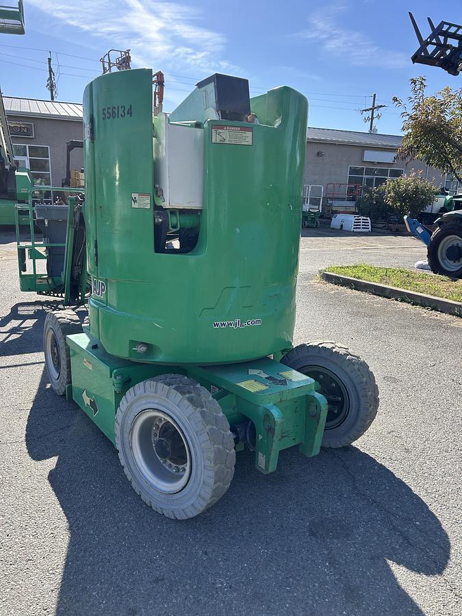 Used 2015 JLG E300AJP