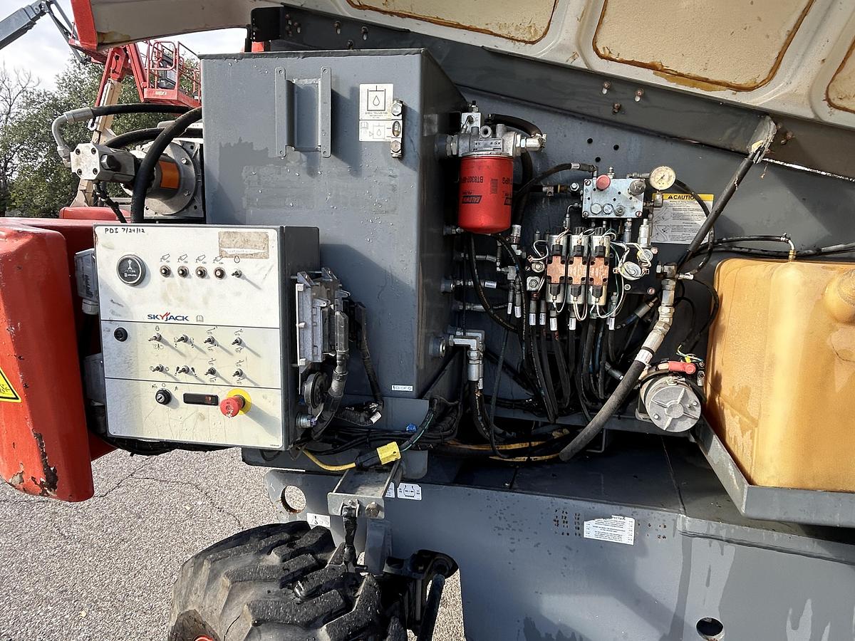 Used 2012 SKYJACK SJ45T