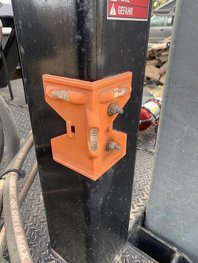 Used 16 LIGHT LARGE LIGHT TOWER