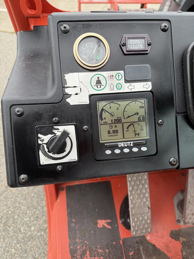 Used 2018 Skyjack SJ519 TH
