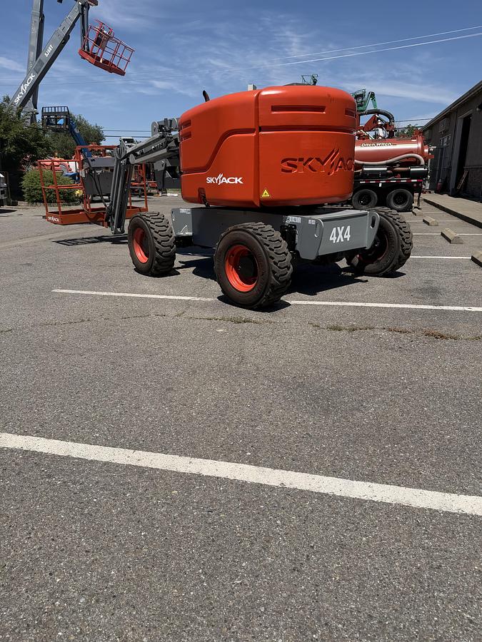 Used 2016 Skyjack SJ46AJ