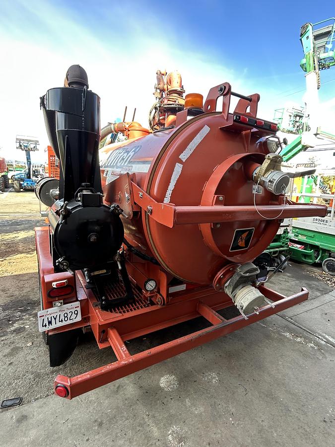 Used 2013 DITCH WITCH  FX50