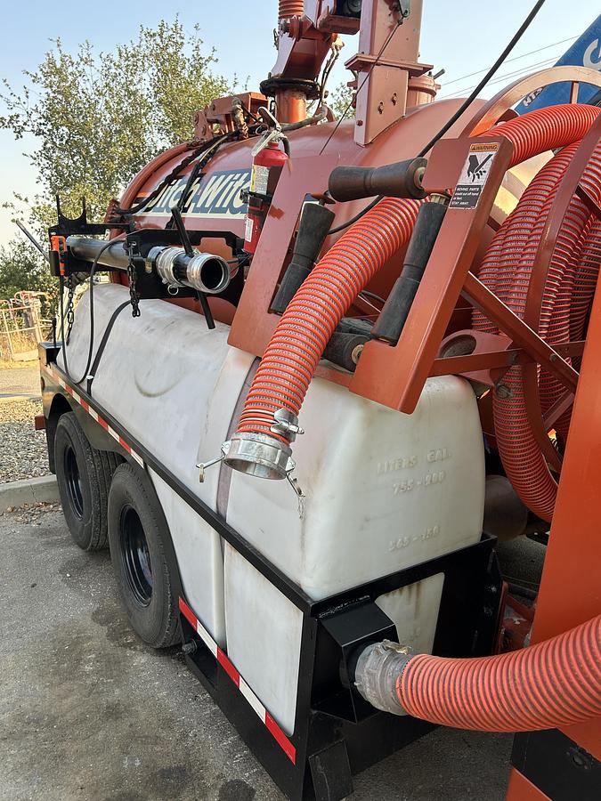 Used 2006 DITCH WITCH FX60