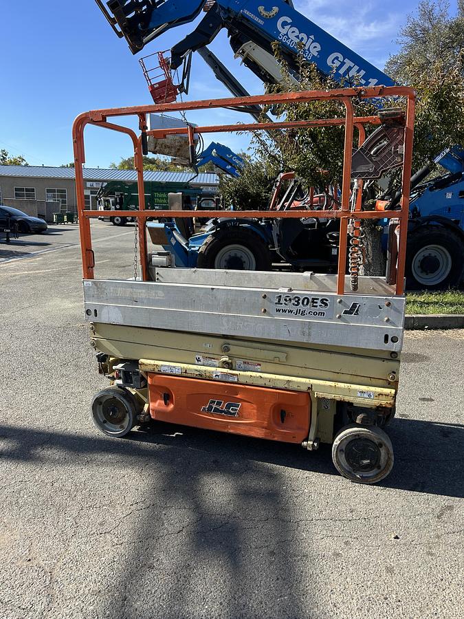 Used 2015 JLG 1930ES