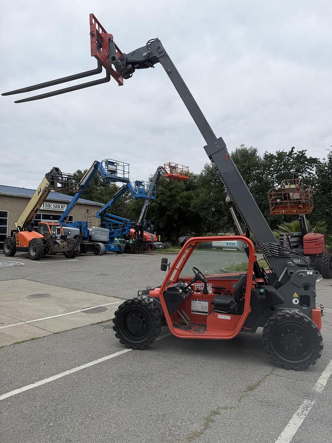 Used 2018 Skyjack SJ519 TH