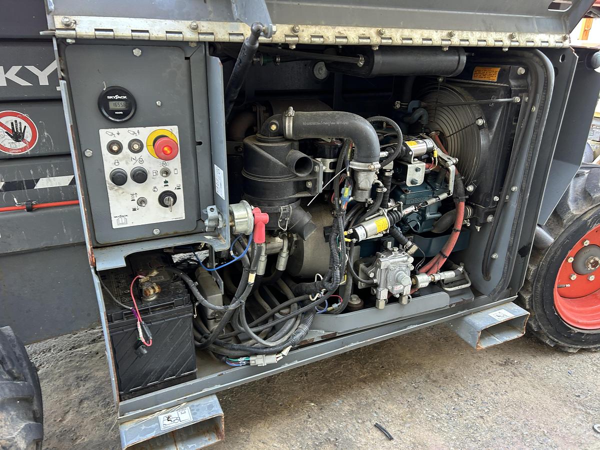 Used 2018 Skyjack SJ6826RT