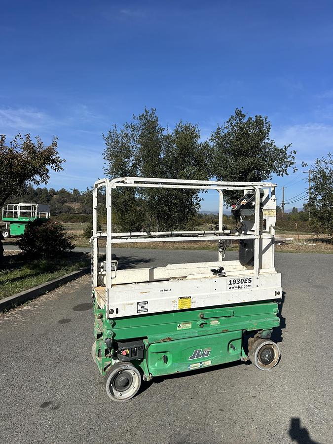 Used 2015 JLG 1930ES