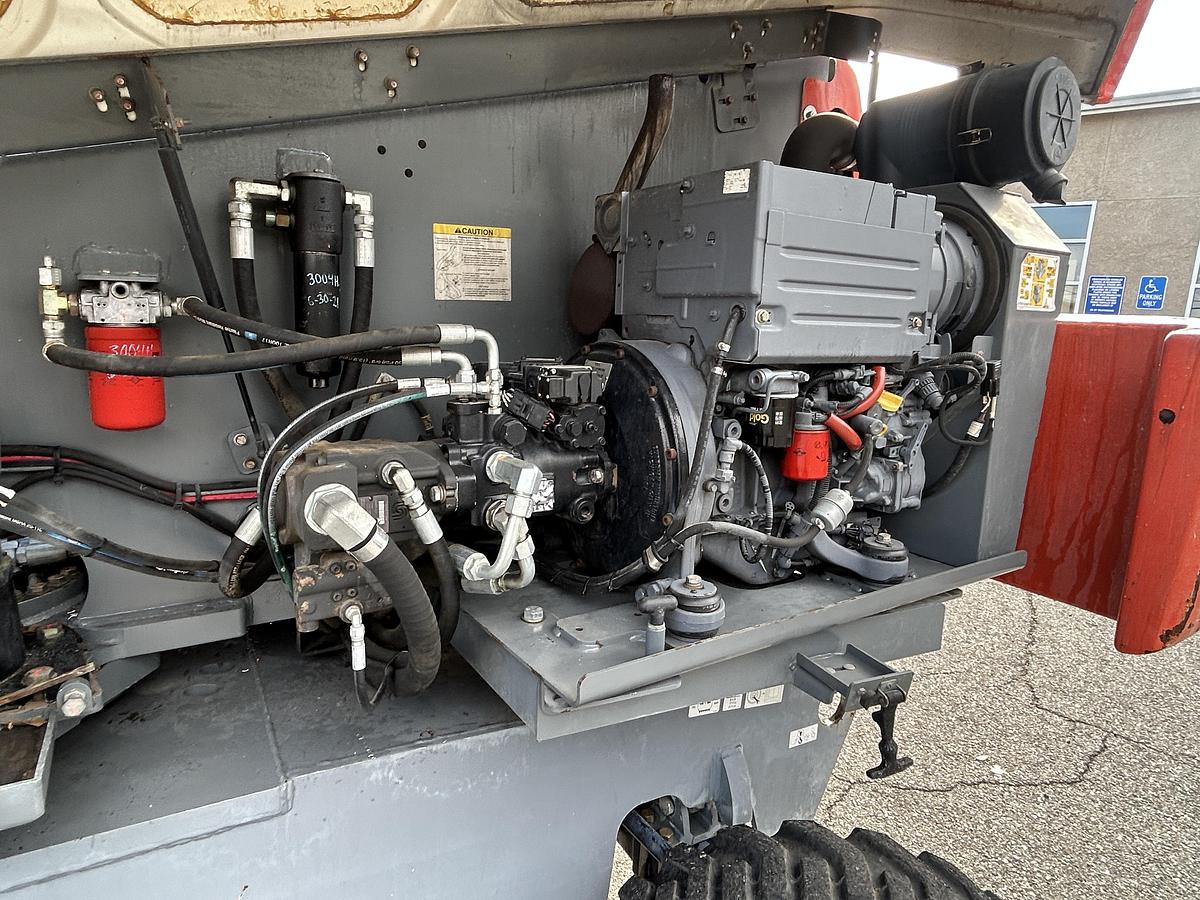 Used 2012 SKYJACK SJ45T