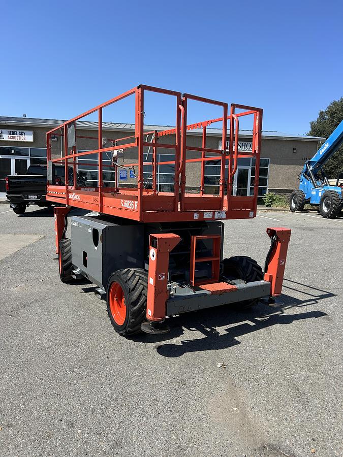 Used 2016 SKYJACK SJ6826RT