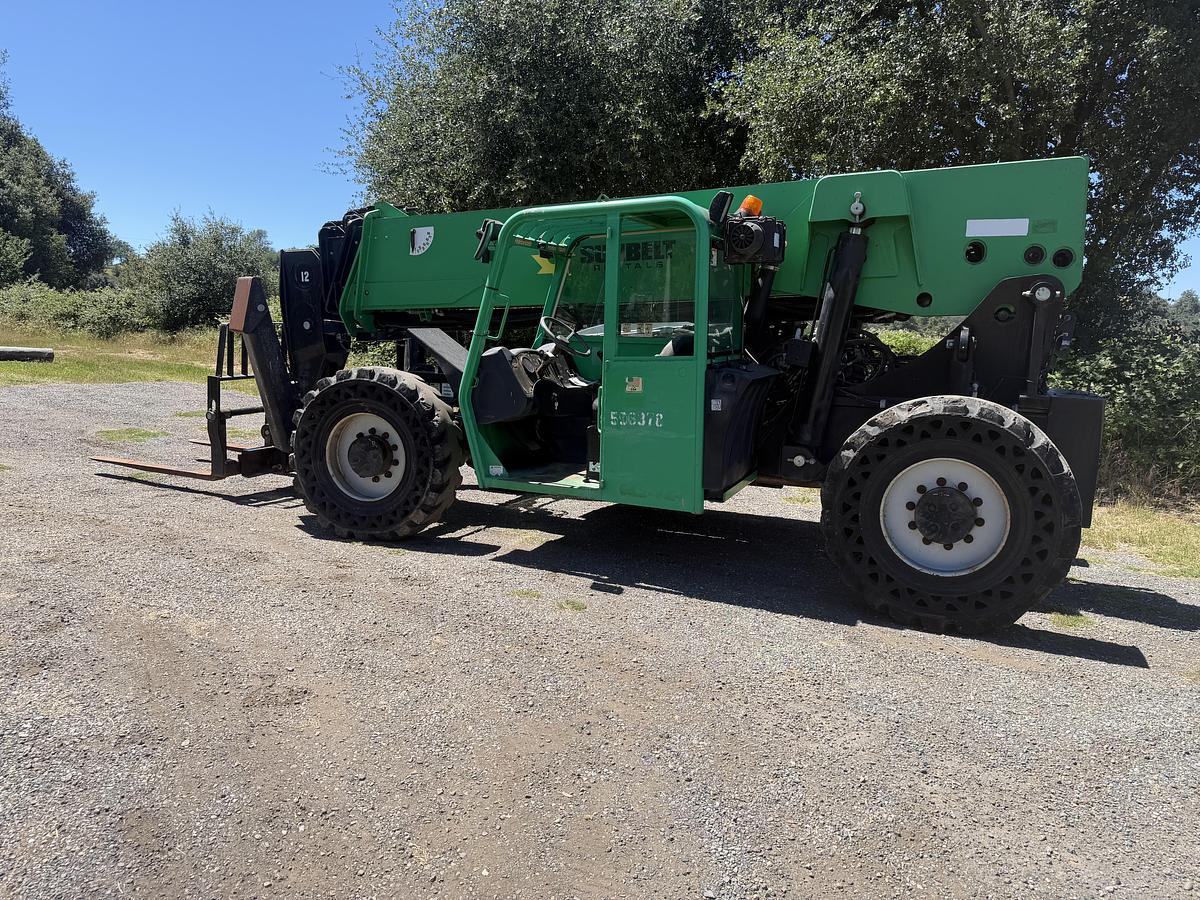 Used JLG G12-55A