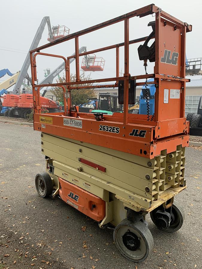Used 2017 JLG 2632ES