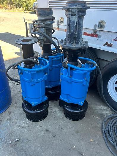 Used BARMESA SUBMERSIBLE PUMPS