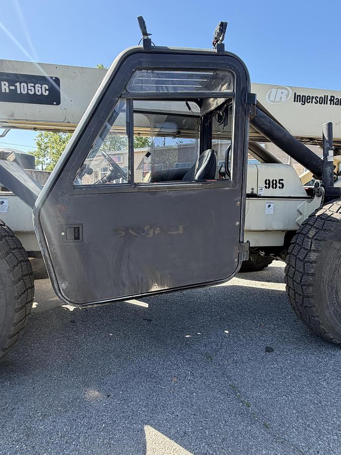 Used 2006 INGERSOLL RAND / SKYJACK  VR-1056C