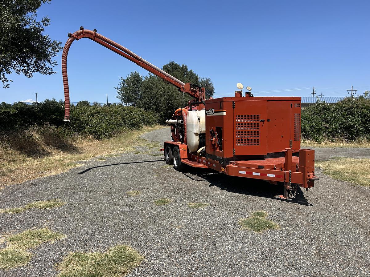 Used 2010 DITCH WITCH FX60