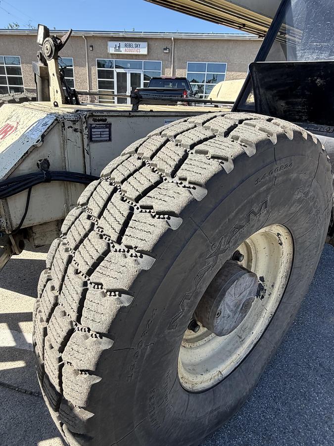 Used 2006 INGERSOLL RAND / SKYJACK  VR-1056C