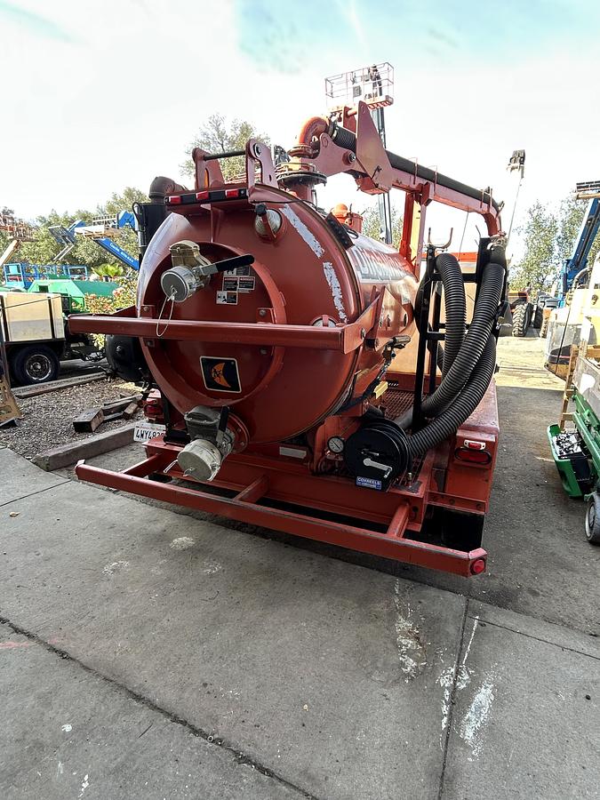 Used 2013 DITCH WITCH  FX50