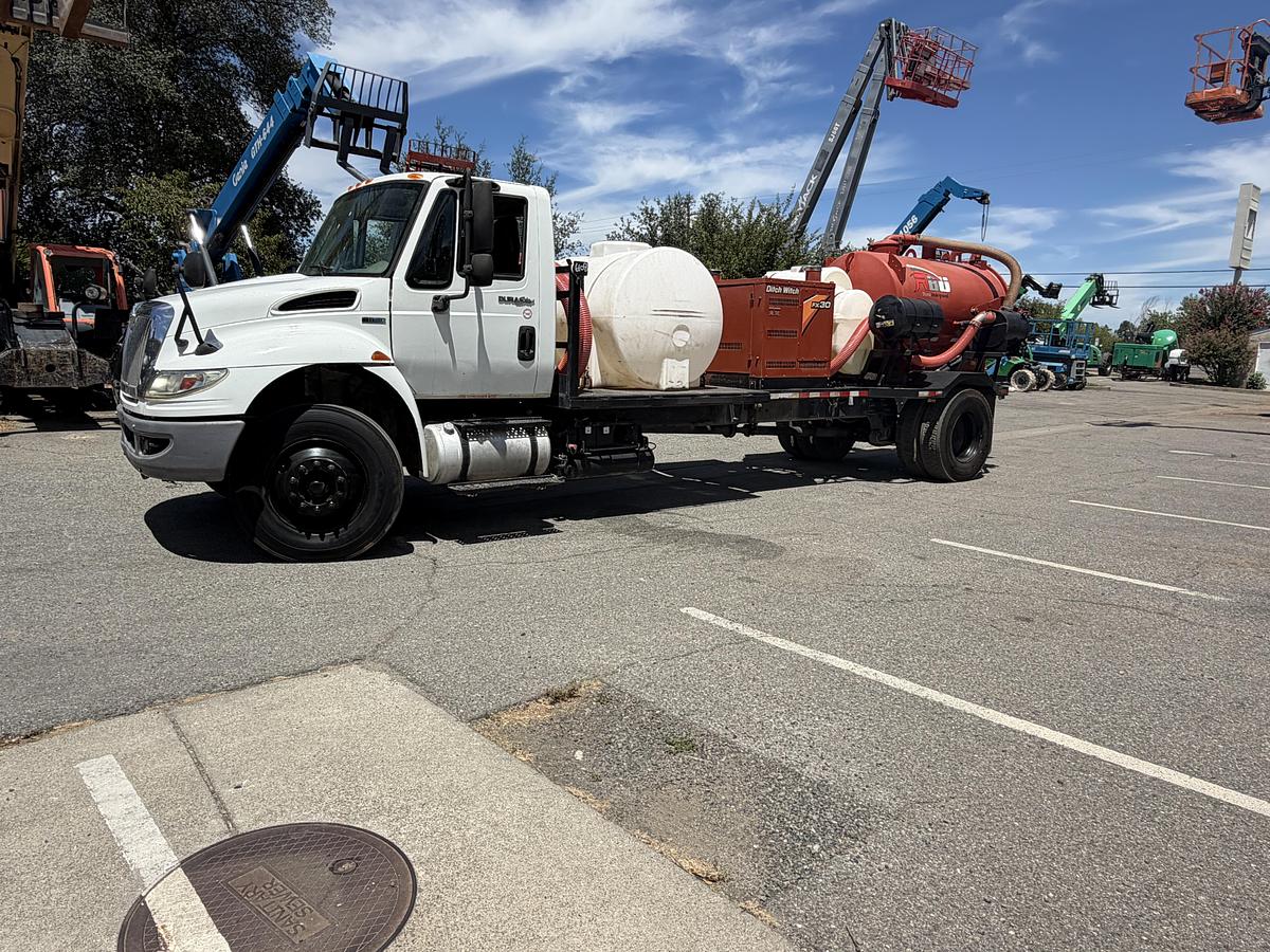 Used 2018 DITCH WITCH FX30