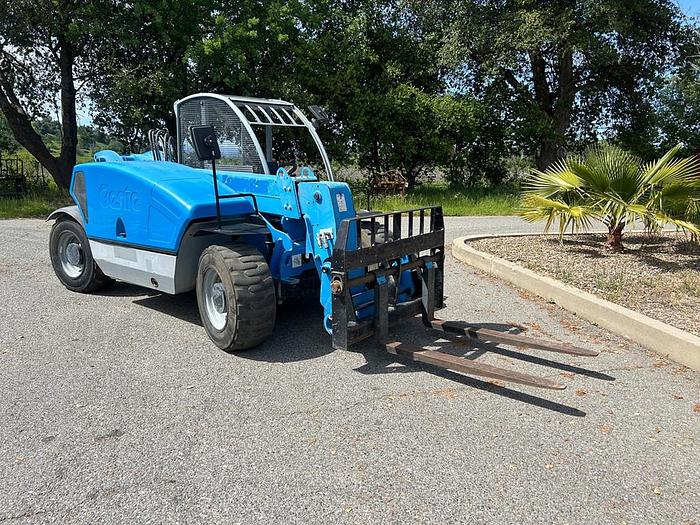 Used 2014 GENIE GTH-5519