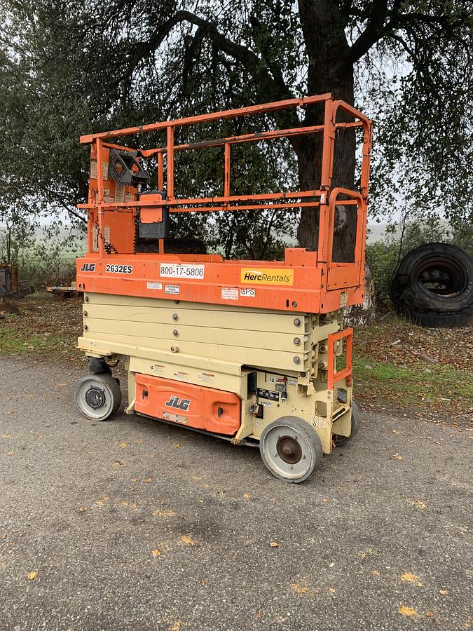 Used 2017 JLG 2632ES