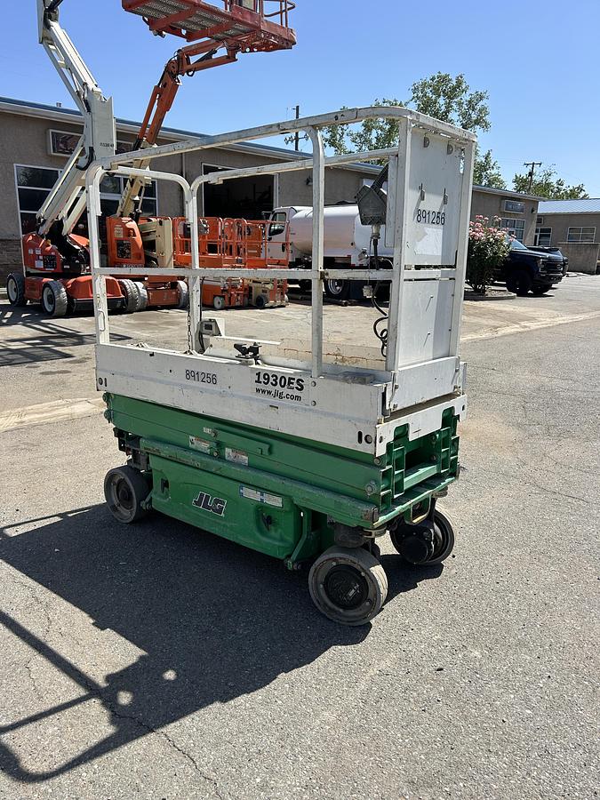 Used 2016 JLG 1930ES