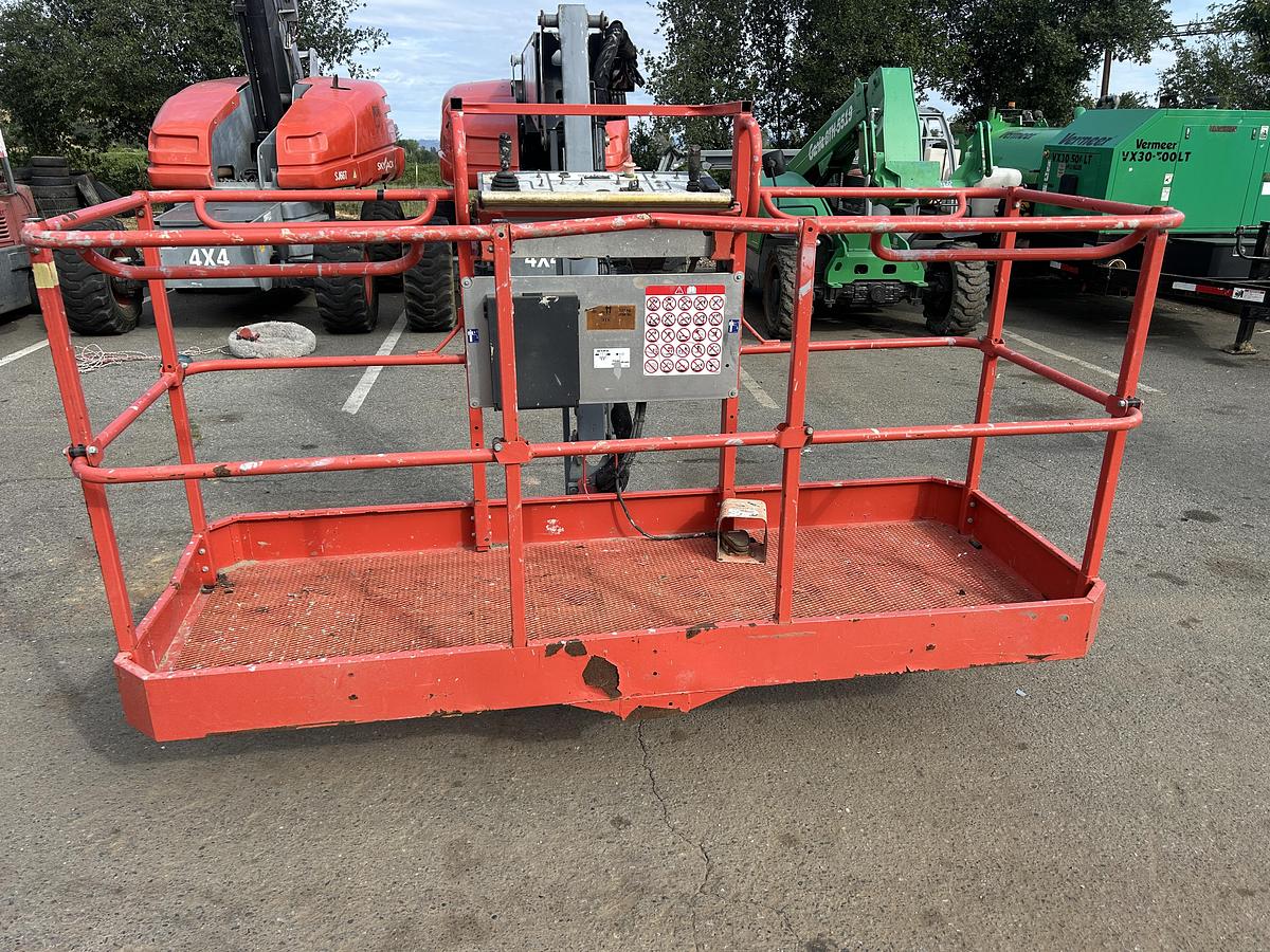 Used 2014 SKYJACK SJ66T