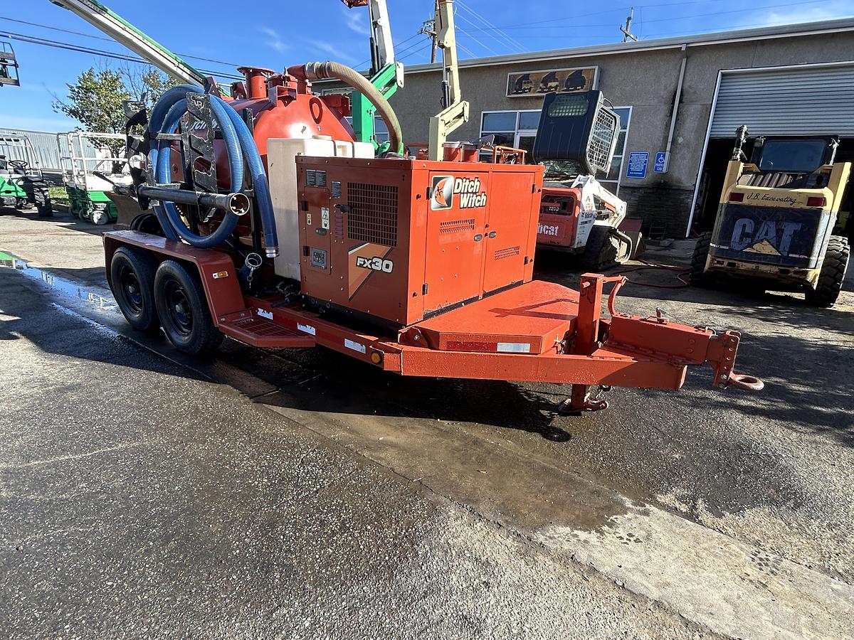 Used 2017 DITCH WITCH FX30