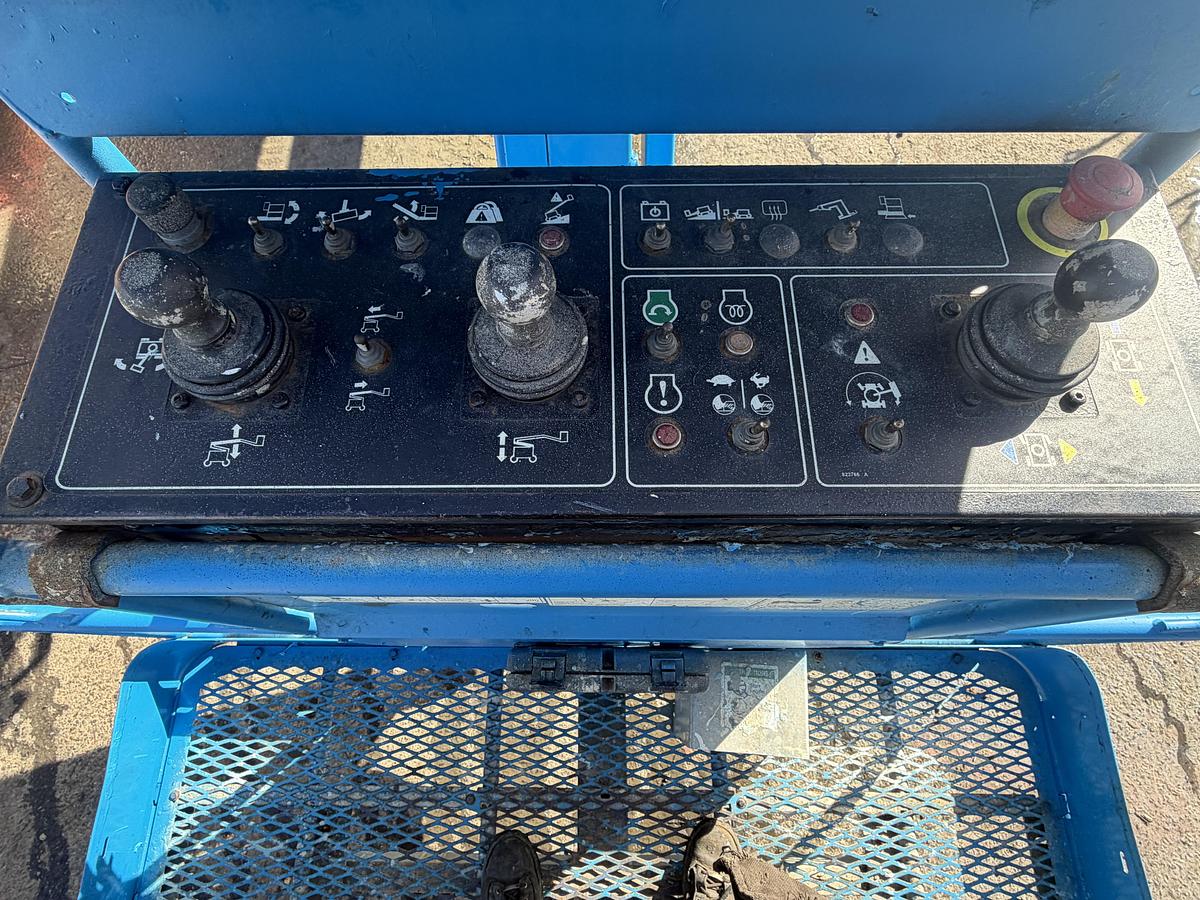 Used 2013 Genie Z-45/25J