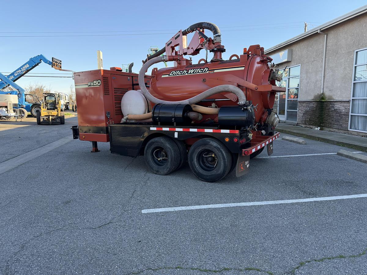 Used 2013 DITCH WITCH FX50