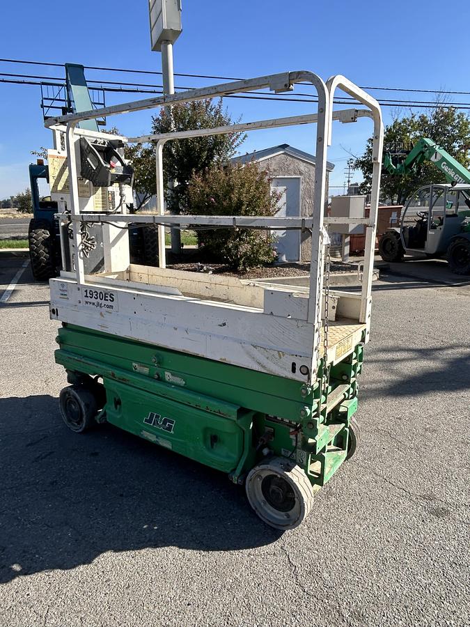 Used 2015 JLG 1930ES