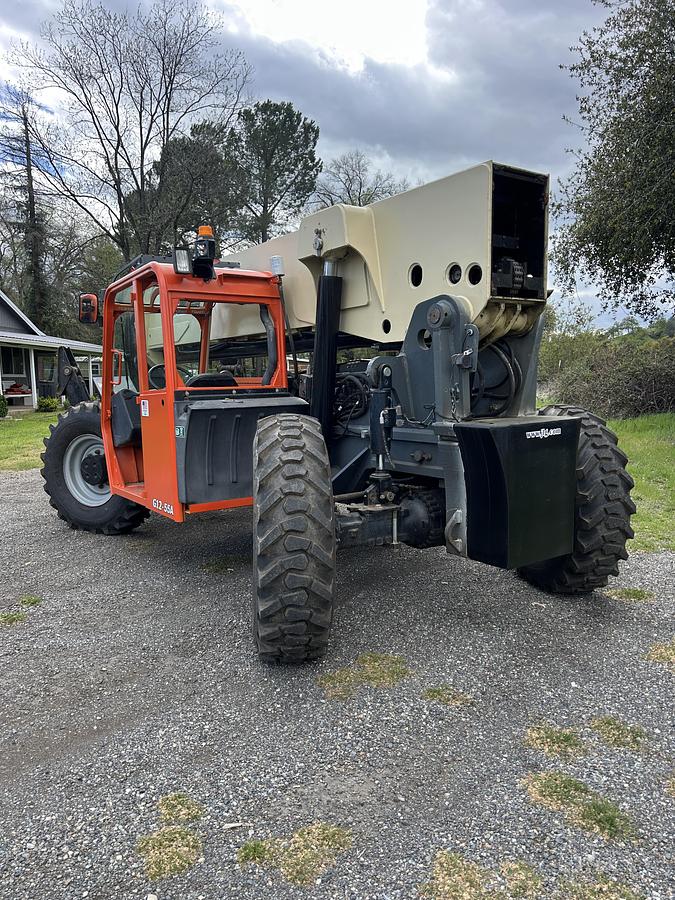 Used 2012 JLG G12-55A