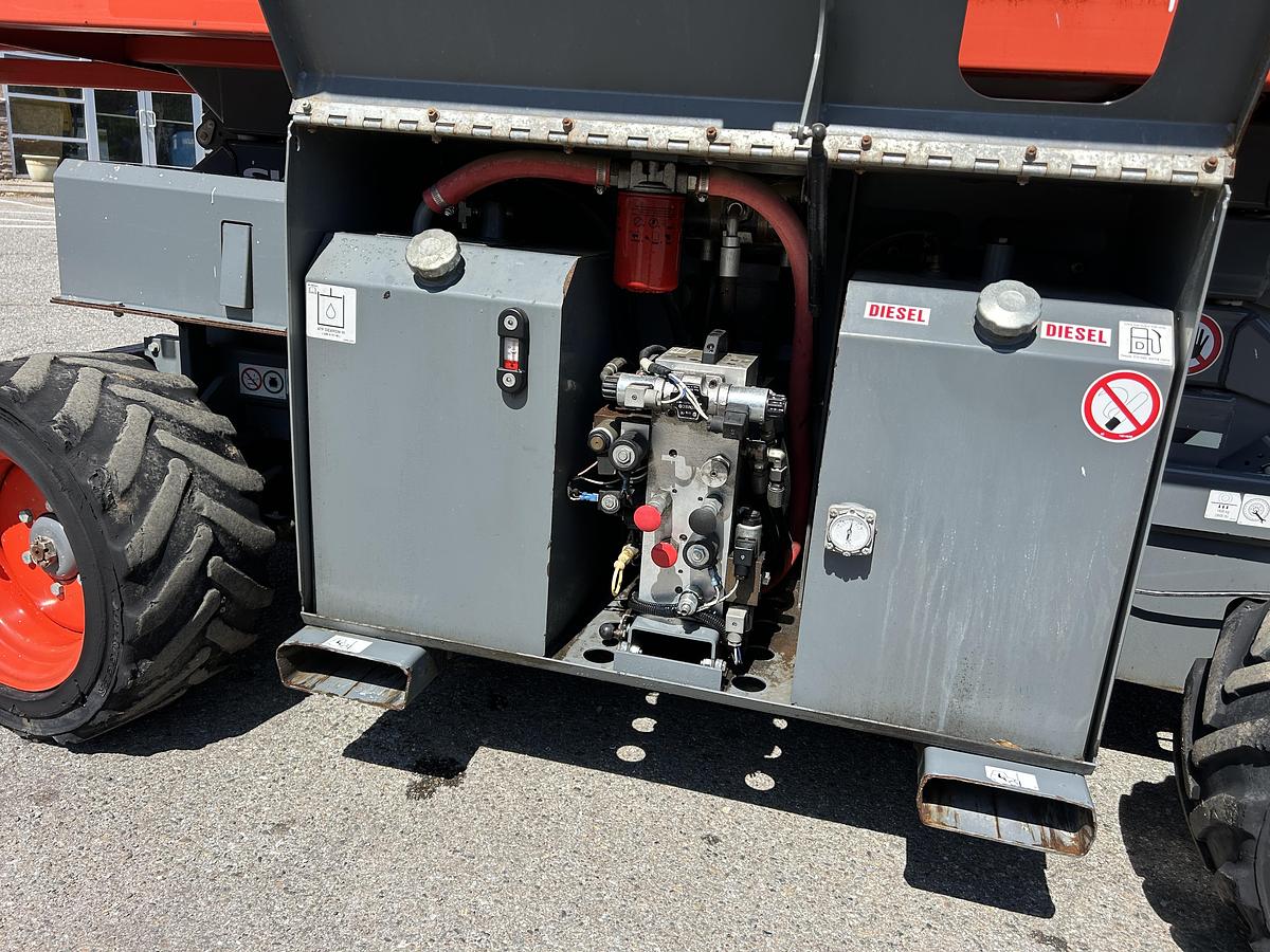 Used 2016 SKYJACK SJ6826RT