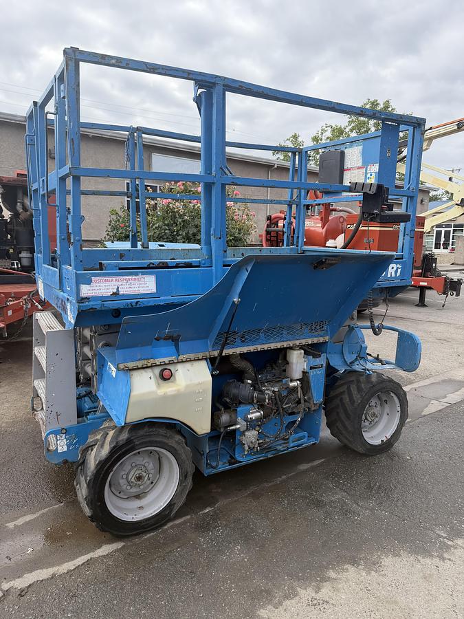 Used 2007 Genie GS 3268 RT