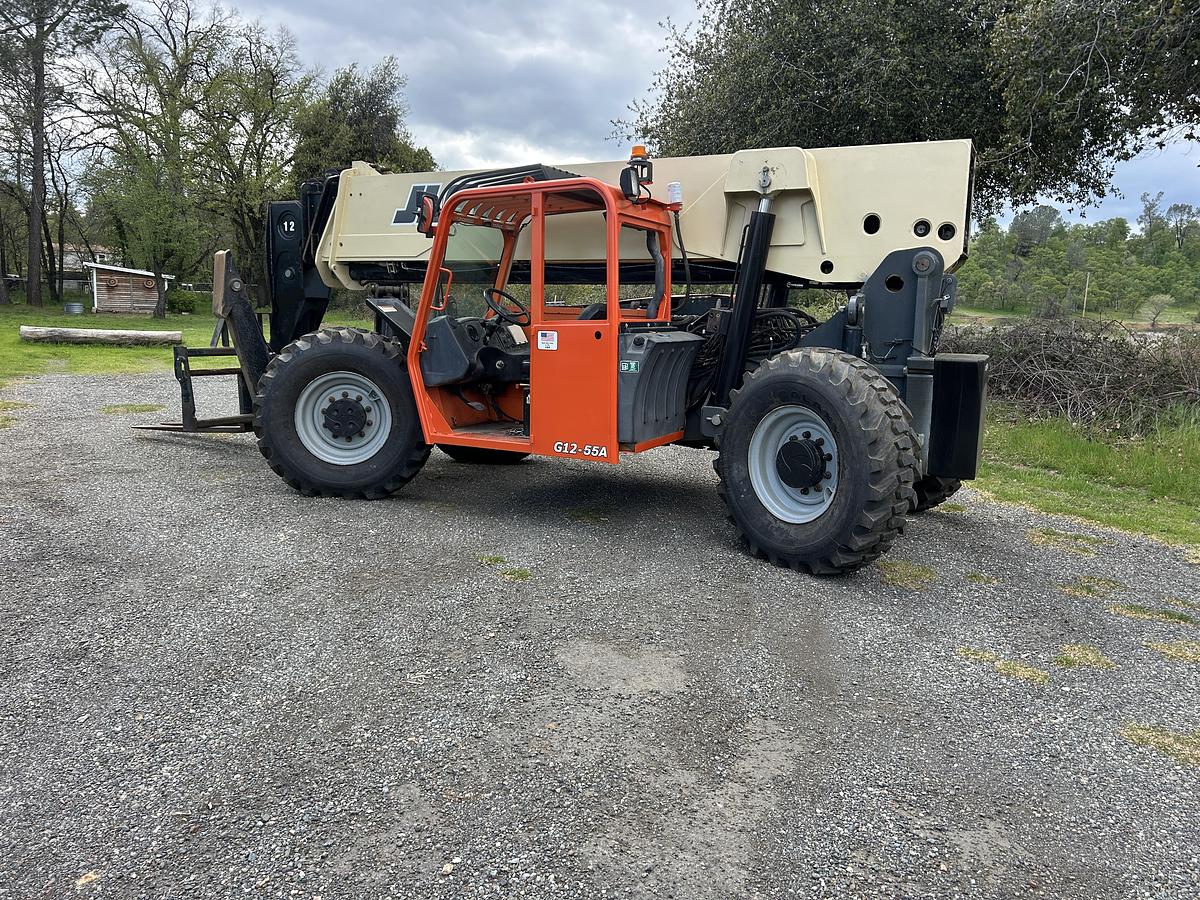 Used 2012 JLG G12-55A