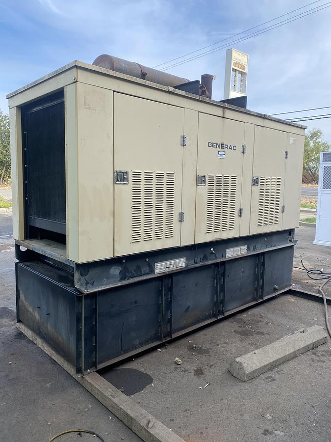 Used 1999 Generac 99AA03240-S
