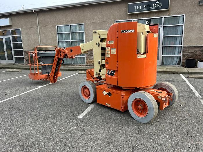 Used JLG E300AJP BOOMLIFT