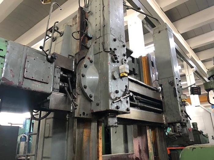 Used Lathe Vertical Turning KCF200