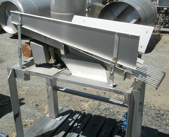 Used Feeder, Vibratory, 10" X 43", S/st, #C736618