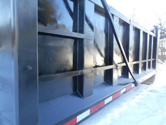 Used 2000 Heil 14ft Gravel Box- Stock #: 8017