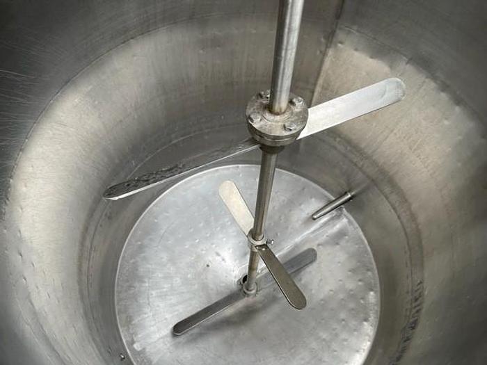 Used 1992 280 Gallon Vertical Stainless Steel Jacketed Mix Tank