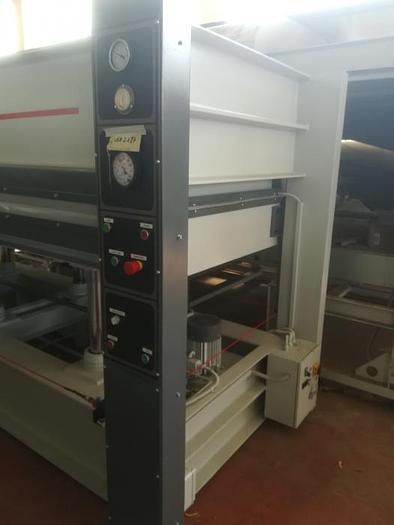 Reformado PRESSA A CALDO ITALPRESSE SCF4 3000x1300