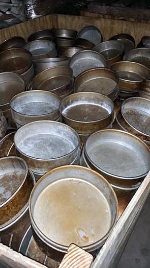Used USED CAKE PANS-HUGE VARIETY!
