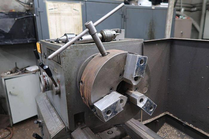 Used SUMMIT GAP BED ENGINE LATHE