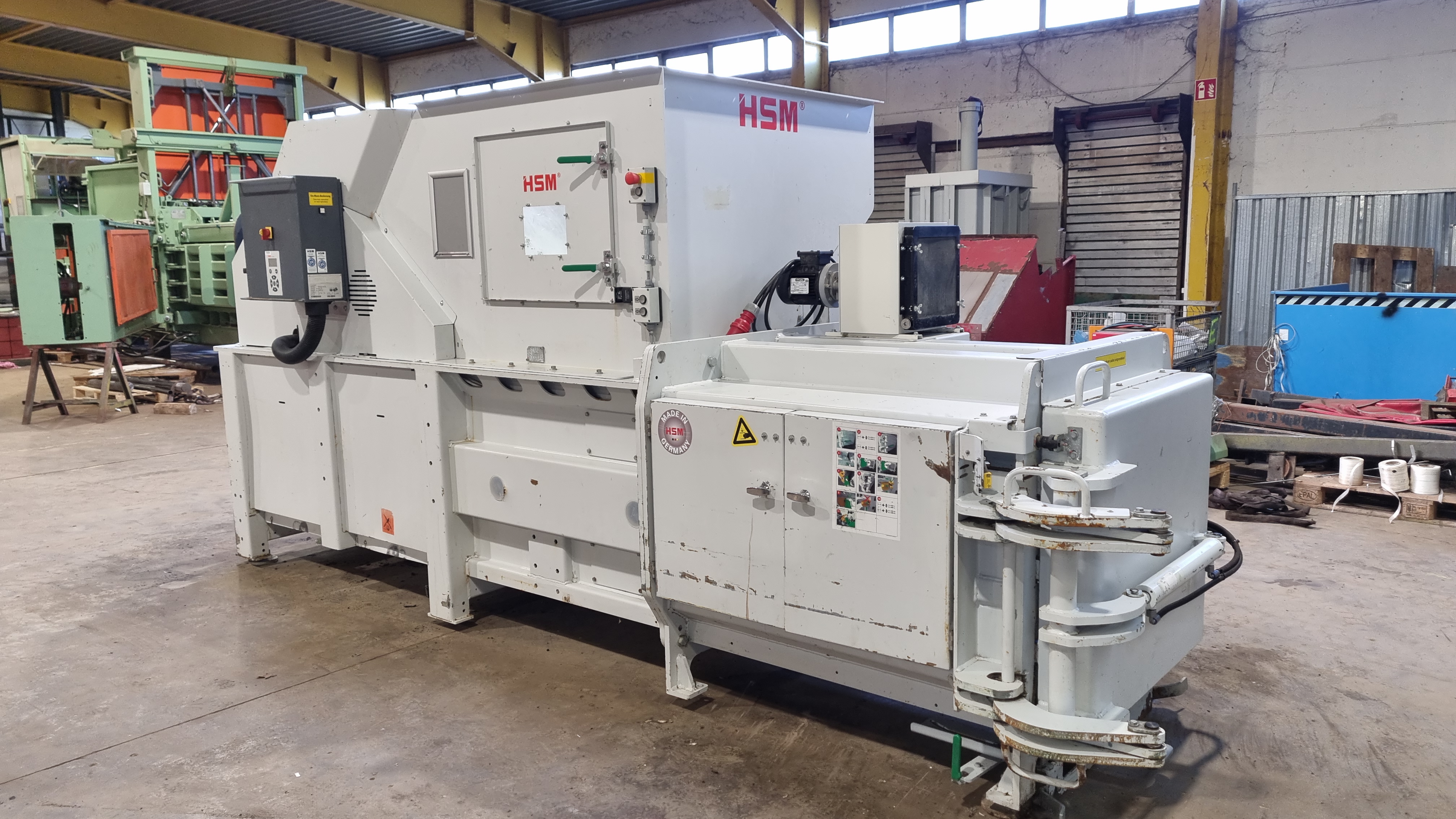 Used Ballenpresse HSM, Typ HL 4010 Re, Baujahr 2015