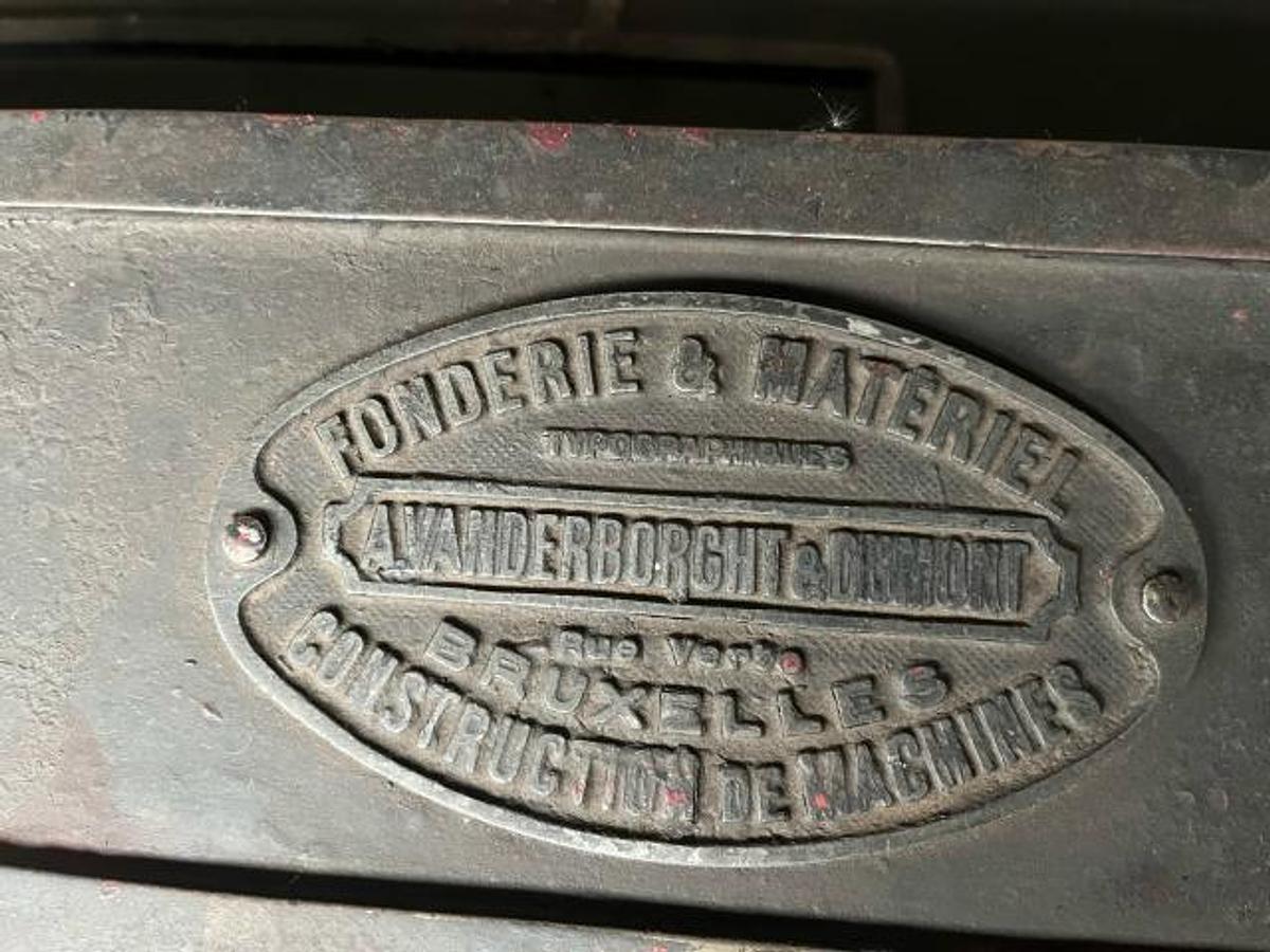 D'occasion 1910 Presse marge à main " A.VANDERBORGHT-DUMONT" Machine de musée