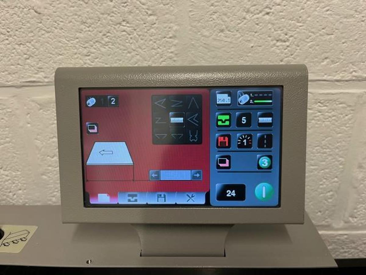 D'occasion 2012 MORGANA AUTOCREASER PRO33