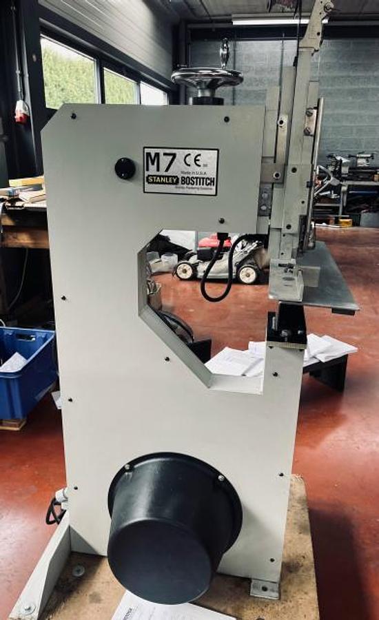 D'occasion STANLEY - BOSTITCH M7-BST