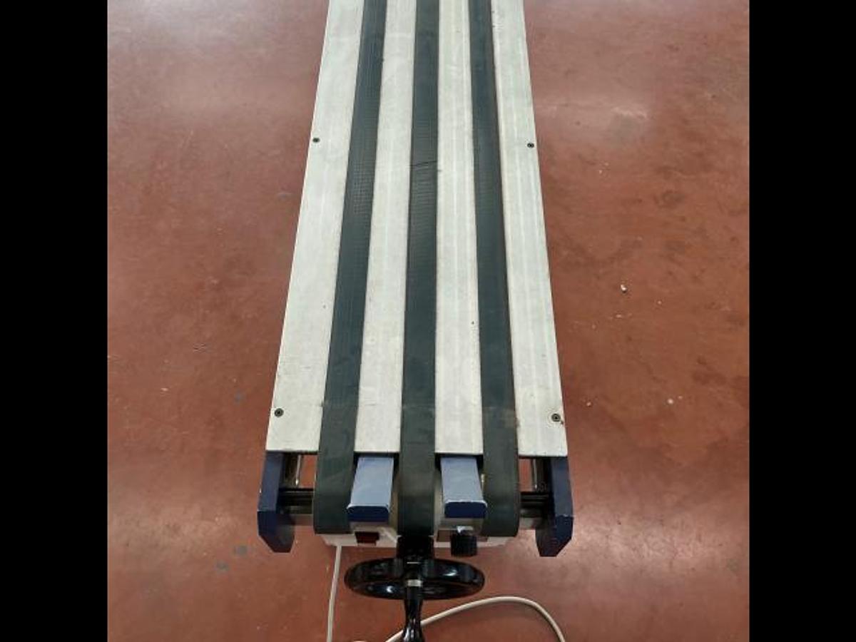 D'occasion TAPIS WHALI 