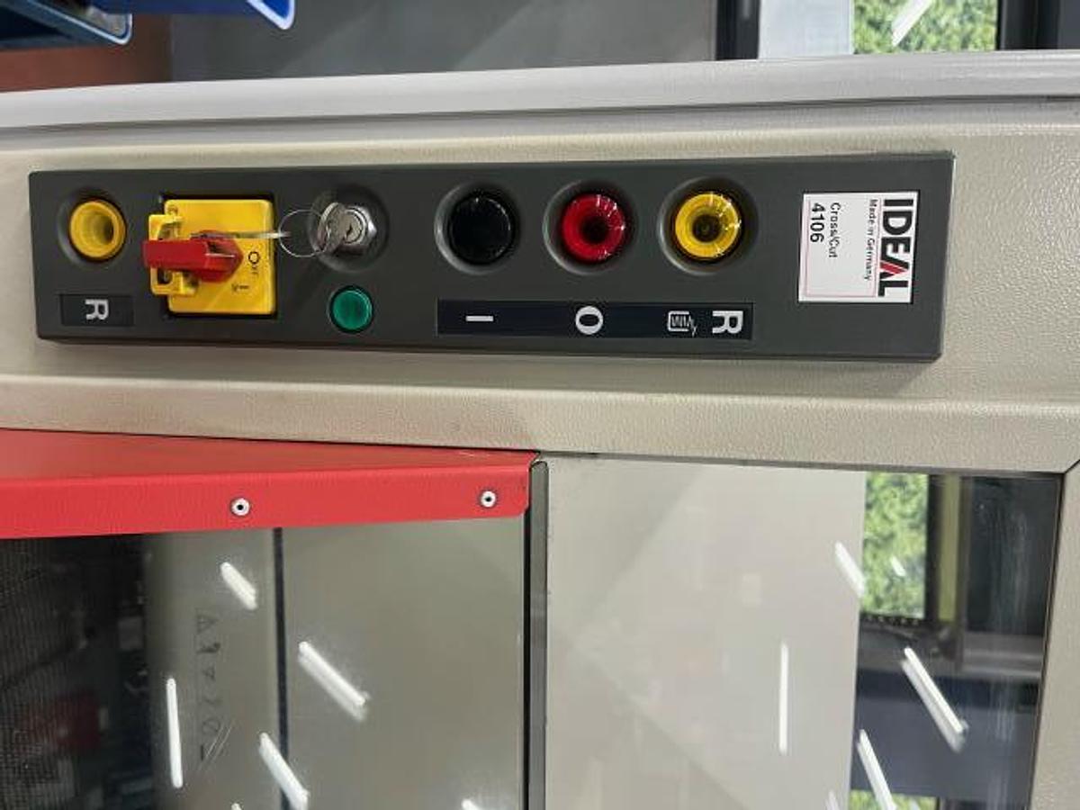 D'occasion 1998 IDEAL 4106