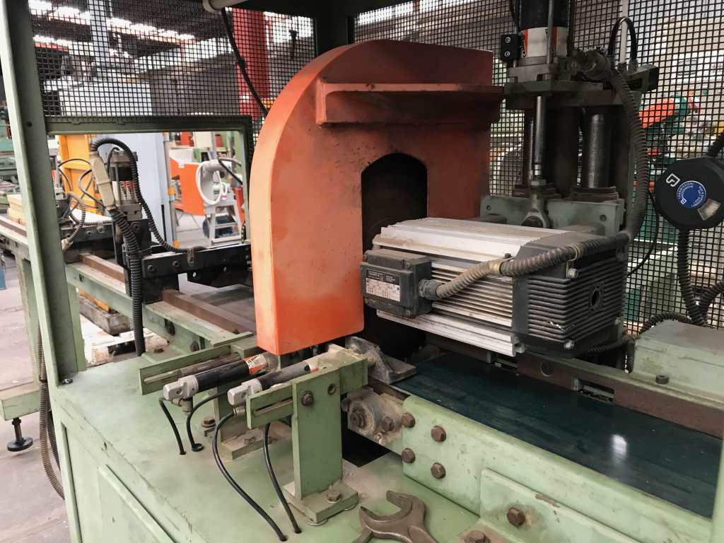 Usato Sega circolare troncatrice marca Bottene