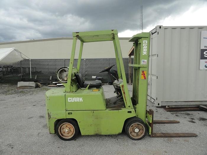 Used Clark Forklift - 15121